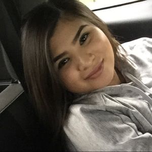 Meet your Posher, Nancy